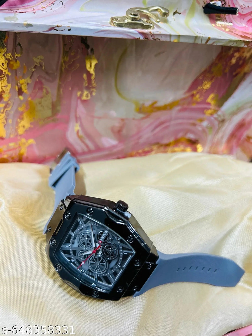 Trendy Squer Watch - For Men